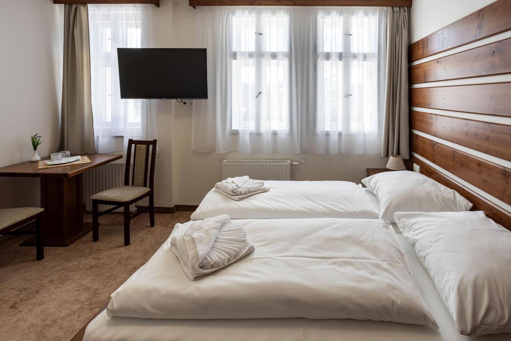 Hotel Slavie Špindlerŭv Mlýn Exteriör bild