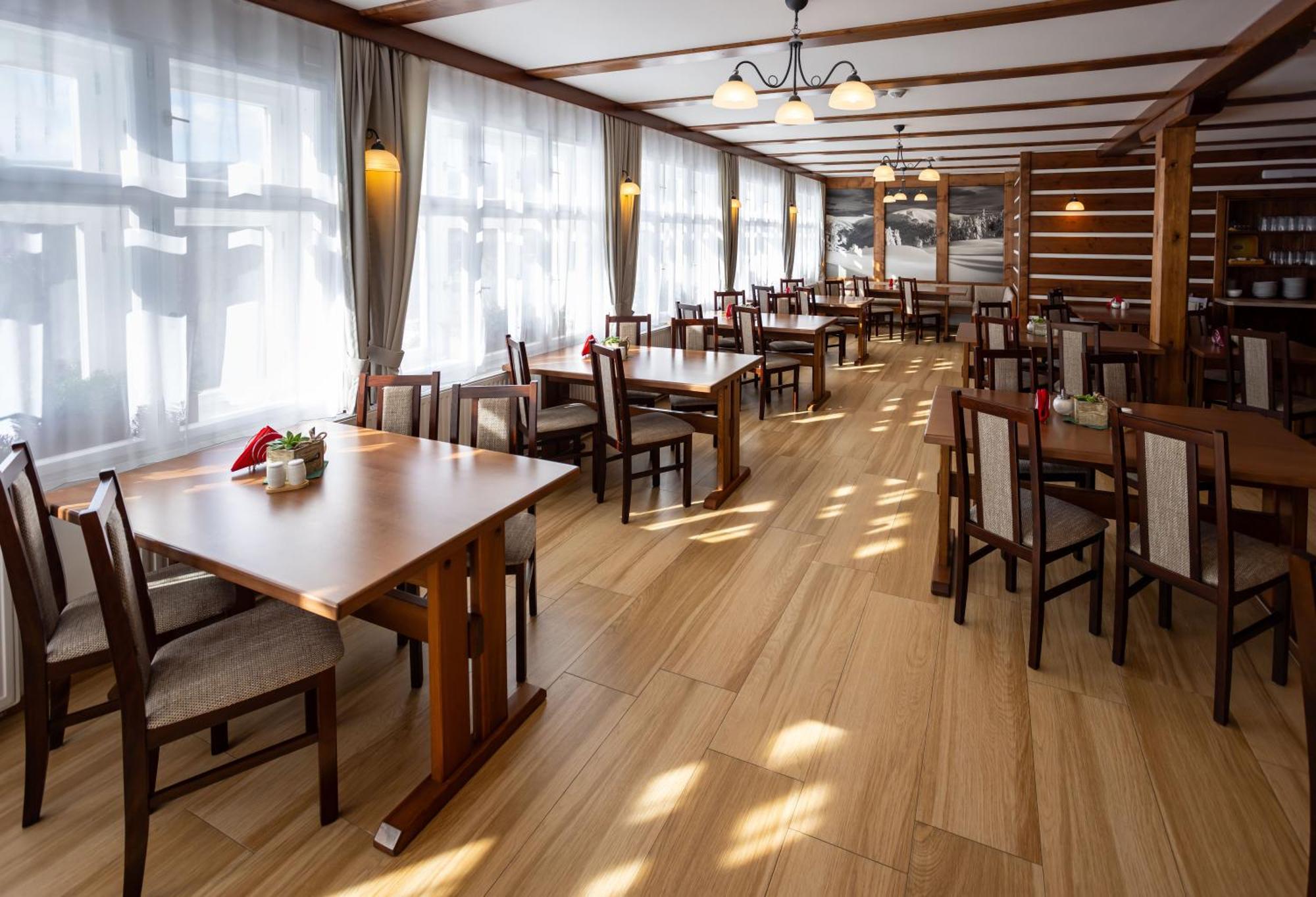 Hotel Slavie Špindlerŭv Mlýn Exteriör bild